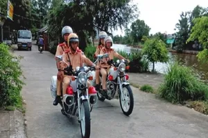 CSGT Cà Mau vừa bắt được trộm xe moto.