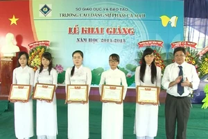 Truy việc Cà Mau giải thể Trường Cao đẳng Sư phạm