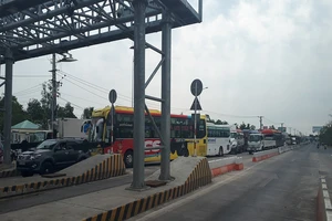 BOT Sóc Trăng tái diễn ùn tắc, xả trạm 5 lần/ngày