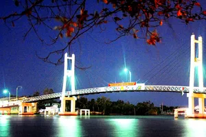 Chuyện lạ Cà Mau: Xây cầu xong... thu phí vô thời hạn