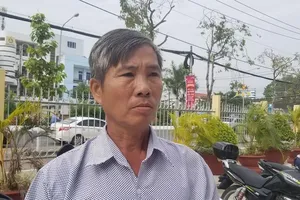 Thi hành vụ chia đôi số tiền tờ vé số độc đắc ở Cà Mau