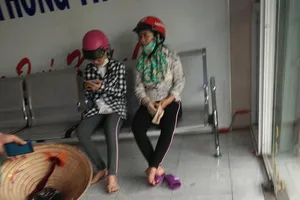 Bất ngờ bị Vinaphone khóa 1 chiều, dân bức xúc 