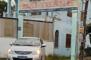 Sóc Trăng chỉ đạo truy trách nhiệm vụ dùng xe công đi ăn cưới