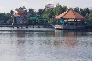 Bán đấu giá công viên Trần Huỳnh ở TP Bạc Liêu