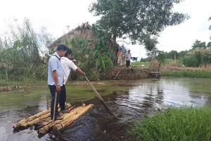 Thu hồi 500 tấn xi măng tài trợ bị sử dụng không đúng mục đích
