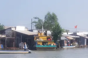 Cà Mau kiểm tra cửa biển nạo vét xong còn khó đi hơn trước