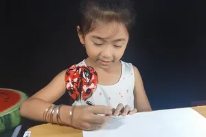 Cà Mau cho học sinh đi học lại vào ngày 2-3