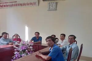 Cà Mau chỉ đạo 4 sở, ngành vào cuộc vụ thương lái trộm tôm 