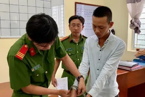 9 người trong nhóm thương lái trộm tôm ở Cà Mau bị bắt