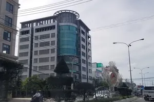 Chủ tịch Cà Mau chỉ đạo kiểm tra, xử nghiêm vụ nợ tiền vé số