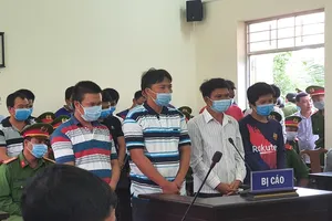 Tuyên án 19 'siêu trộm tôm' ở Cà Mau