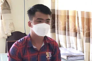 Khởi tố một người làm lây lan dịch COVID-19 ở Cà Mau