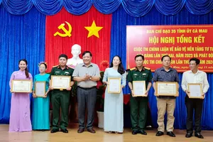 Phó bí thư Cà Mau phê bình cán bộ viết bài chính luận đối phó, làm cho có, hời hợt