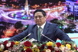 Làm việc tại Cà Mau, Thủ tướng Chính phủ kêu gọi doanh nghiệp cân bằng lợi ích