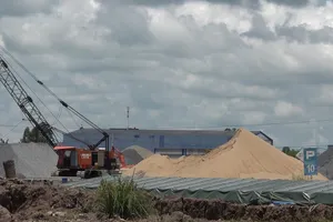 Cán bộ huyện nói về việc xử lý công trình xây trái phép ở Cà Mau