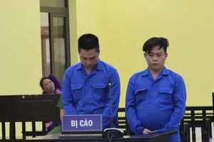 Dính tội hiếp dâm vì cảnh giới cho người khác hiếp dâm