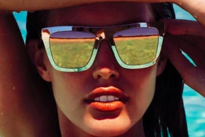 Sau đồng hồ Thế giới Di động muốn lấn sân mắt kính