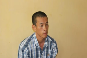 Bắt kẻ 2 lần trộm tiệm vàng 