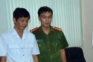 Bắt chánh Thanh Tra Sở Khoa học và Công nghệ Trà Vinh 