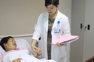 Cứu sống sản phụ bị u xơ khắp tử cung