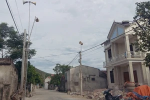 Hy hữu tổ chức họp để khai trừ dân ra khỏi xóm