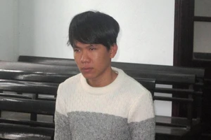 Mượn xe máy của bạn cầm lấy tiền cá độ