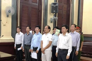 Đề nghị mức án với 10 cựu lãnh đạo NaviBank