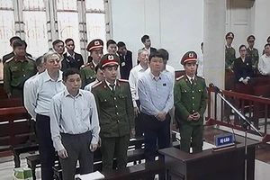 Ông Đinh La Thăng bị đề nghị 18-19 năm tù