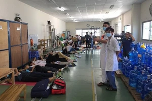 Đoàn công tác liên ngành tỉnh vào cuộc vụ 70 công nhân bị ngất