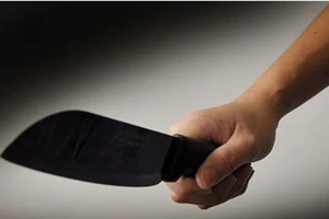 Chém chết 2 người em của vợ cũ
