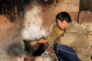 Nhớ nồi nước tắm chiều cuối năm