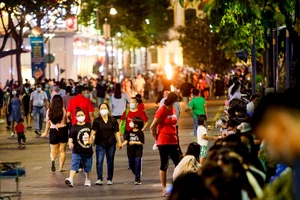 Omicron, tết Nhâm Dần và chiếc “chìa khóa vàng” thứ 4