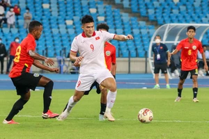 Người hùng Tuấn Hưng giúp U-23 Việt Nam vào chung kết tái đấu Thái Lan