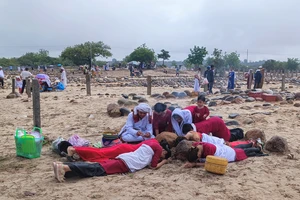 Ramuwan - Lễ Tảo mộ độc đáo của người Chăm theo Hồi giáo