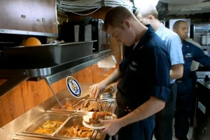 Thủy thủ tàu ngầm Mỹ làm gì khi rảnh rỗi?