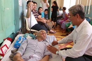 Các nạn nhân vụ thầy giáo tạt axid bây giờ ra sao