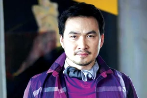 Chi Bảo làm bác sĩ Cát Tường