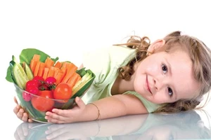 Chế độ ăn hợp lý cho trẻ nhỏ