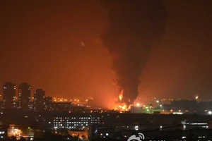 Trung Quốc: nổ kinh hoàng vì dầu tràn vào hệ thống thoát nước