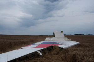 Thảm họa chồng chất, Maylaysia Airline khai tử số hiệu MH17