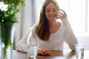 Uống nước đúng cách để đẹp da, thon gọn hơn