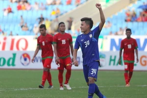 Đánh "tennis" trước Indonesia, U19 Thái Lan mở toang cửa vào bán kết