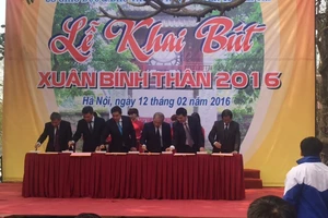 Ngành giáo dục chọn chữ gì để khai bút đầu năm?