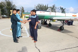 Hoàn thành 19 chuyến bay 'khai xuân'