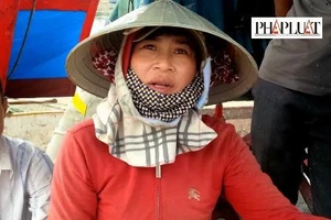 Cá biển chết bất thường: Tiểu thương chợ cá điêu đứng