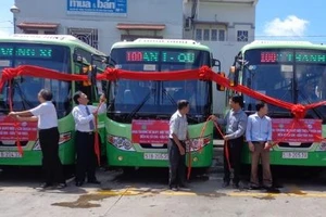 Đưa xe buýt mới về các xã Đất Thép Củ Chi