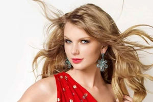 Taylor Swift chiếm ghế ca sĩ có thu nhập khủng nhất năm