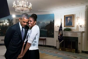 Vợ chồng Obama nhắn nhủ tình tứ ngày Valentine