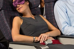 Hãng hàng không cấm khách mặc quần đùi đi máy bay