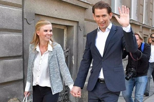 Bạn biết gì về người yêu của lãnh đạo trẻ nước Áo?